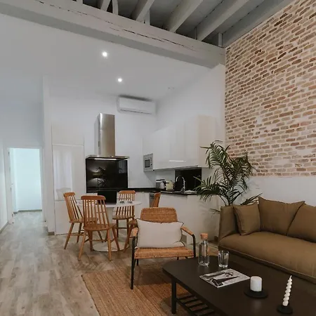 Daire O&l Punonrostro Bright Minimalist